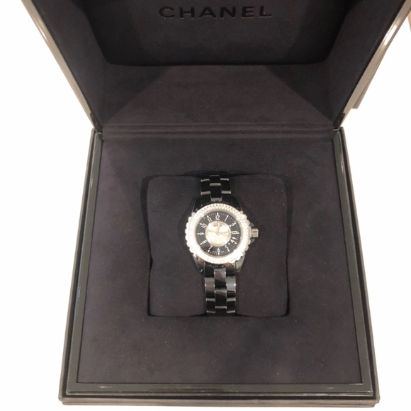 CHANEL WATCH - Picture 8 of 16